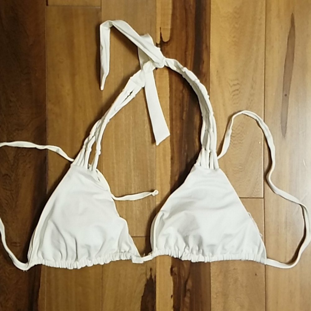 🌟White Swimsuit Top